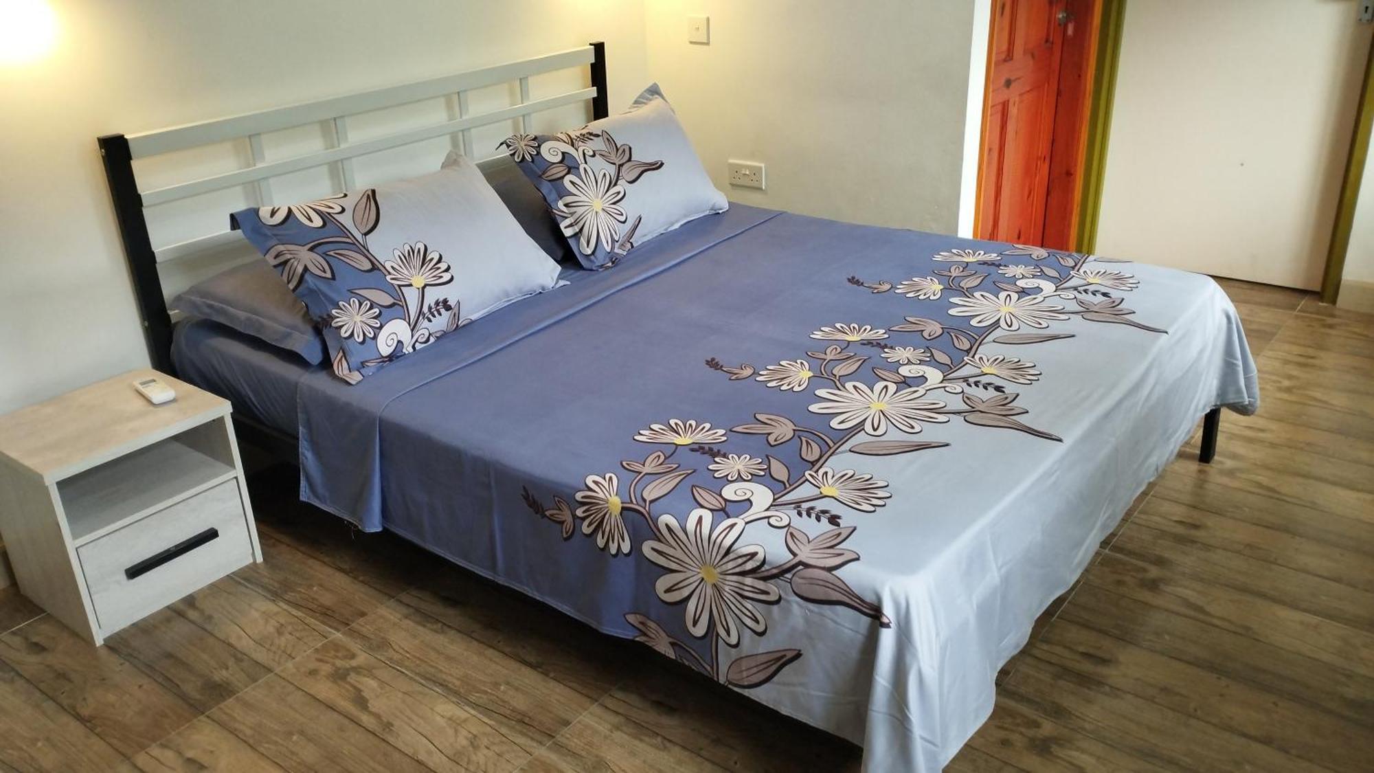Dovass Self Catering Apartments Takamaka Zimmer foto