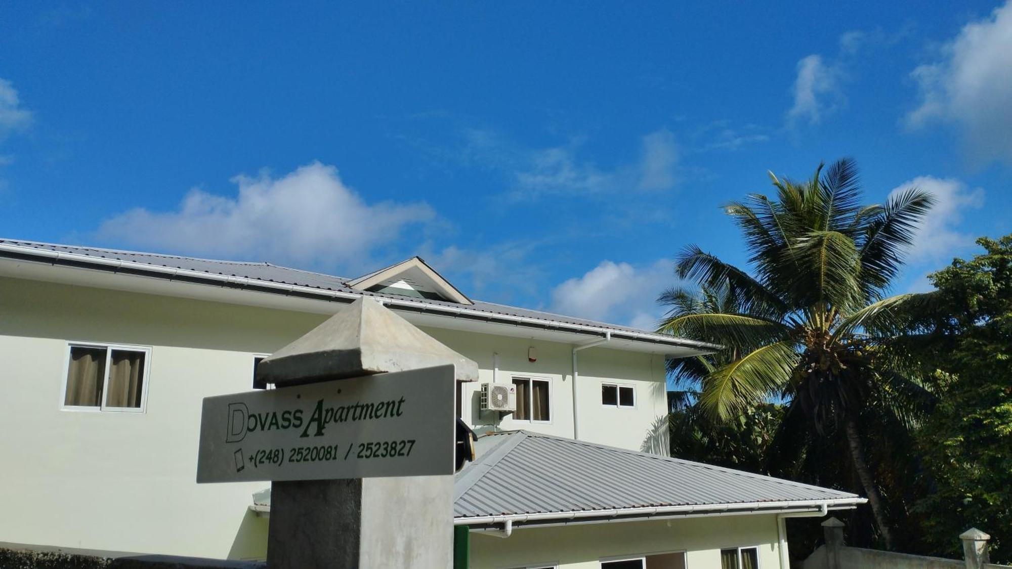 Dovass Self Catering Apartments Takamaka Exterior foto